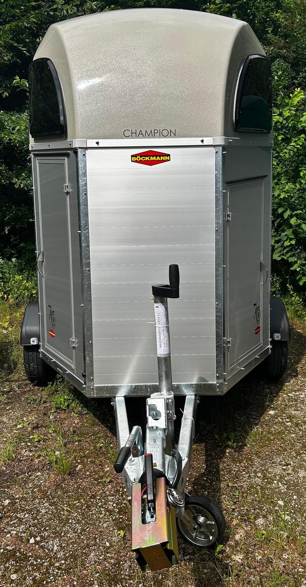 Böckmann Champion Esprit 70 "Silk-Stone"