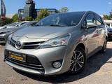 Toyota Verso Executive/Panoramdach/Kamera/ - Toyota Verso Executive mit Diesel-Antrieb