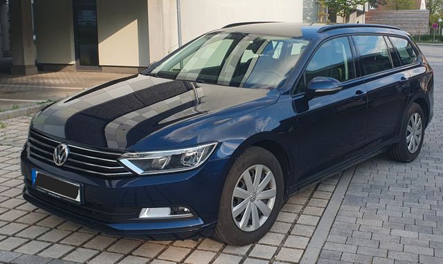 VW Passat Variant 1.6 TDI BMT Trendline Variant...