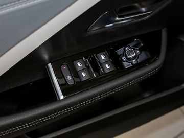 Opel Astra L Sports Tourer Elegance AHK abnehmbar