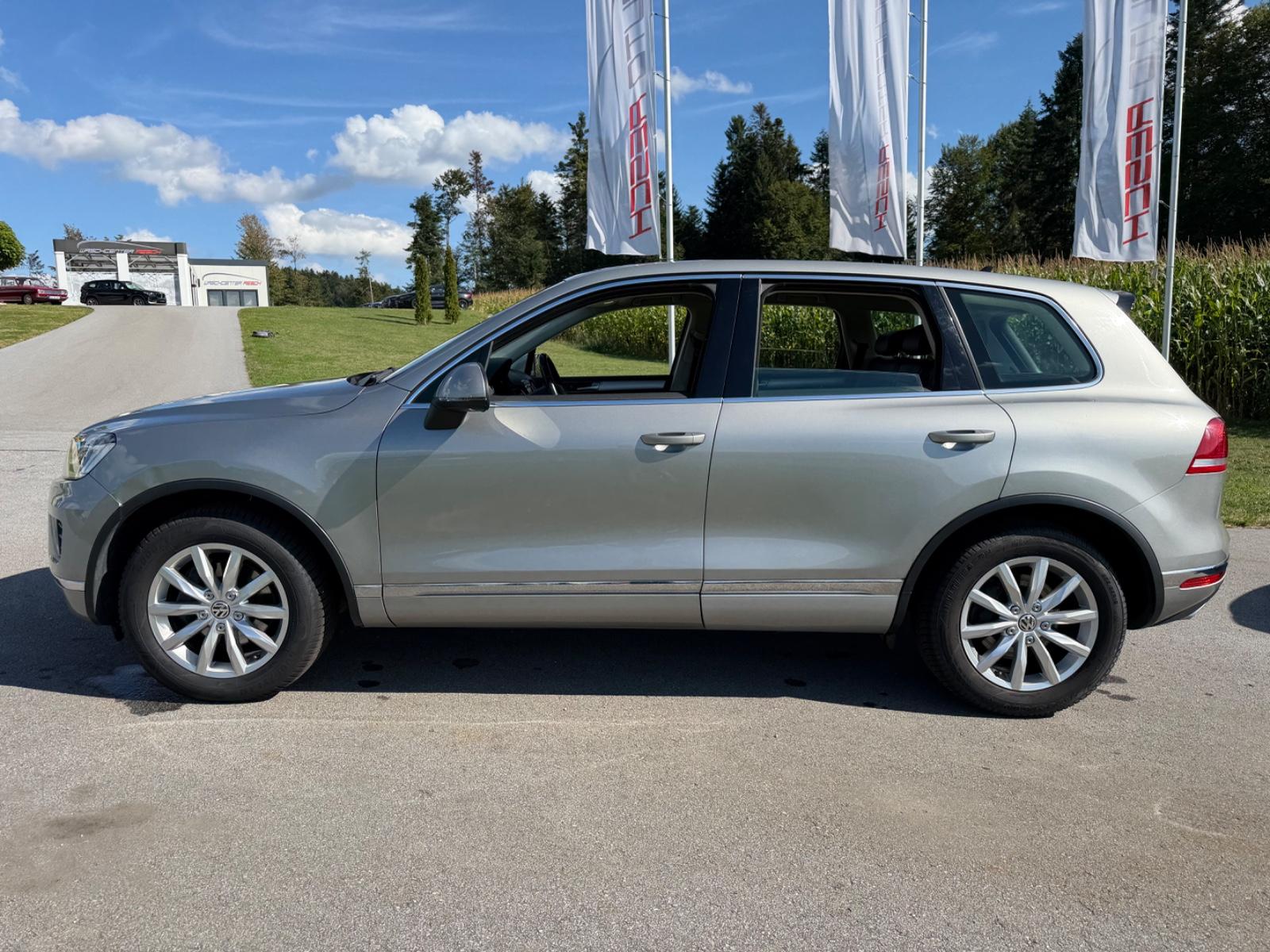 Volkswagen Touareg 3.0 V6 TDI 262ch - Carnet entretien - Attelage - ACC - Bi-xénon