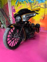 Harley-Davidson Street Glide  / Bagger Umbau / FLHX 2015 wie neu - Angebote