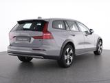Volvo V60 Cross Country B4 AWD Plus+WINTERPAK+RFK - Volvo Gebrauchtwagen in Freiburg