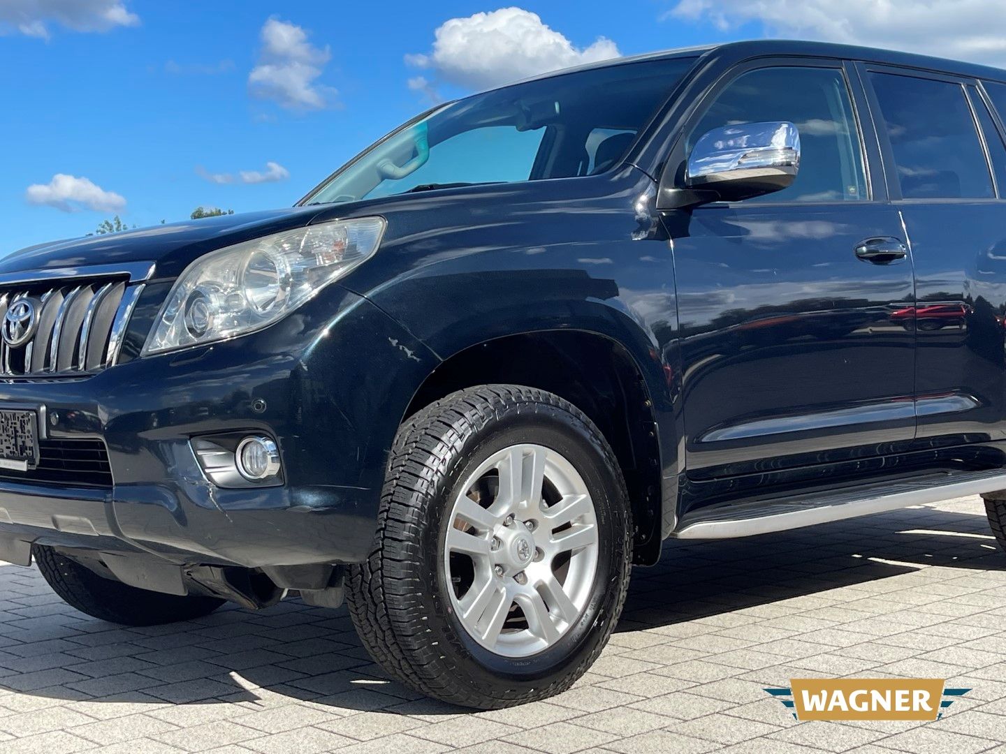 Fahrzeugabbildung Toyota Land Cruiser Life 3.0 D-4D Automatik Sitzheizung