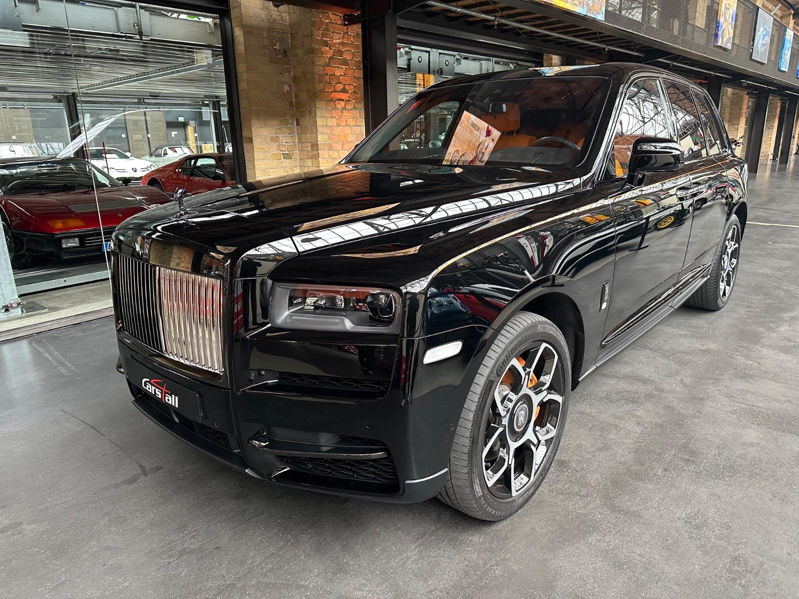 Rolls-Royce Cullinan Black Badge MY24/ Mandarin /4 seat spec