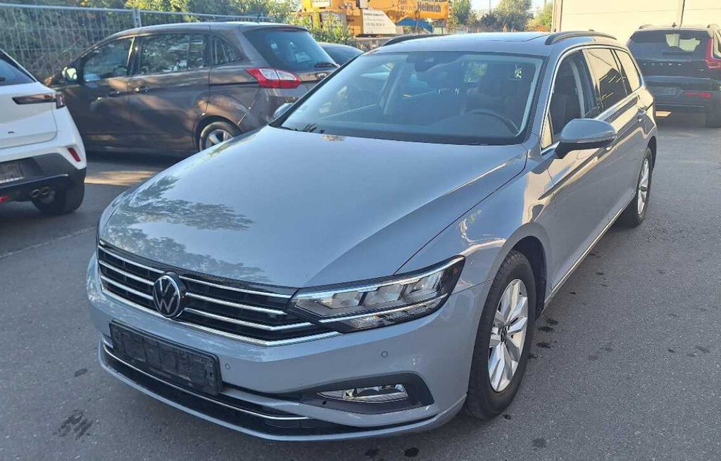 Image of Volkswagen Passat Variant
