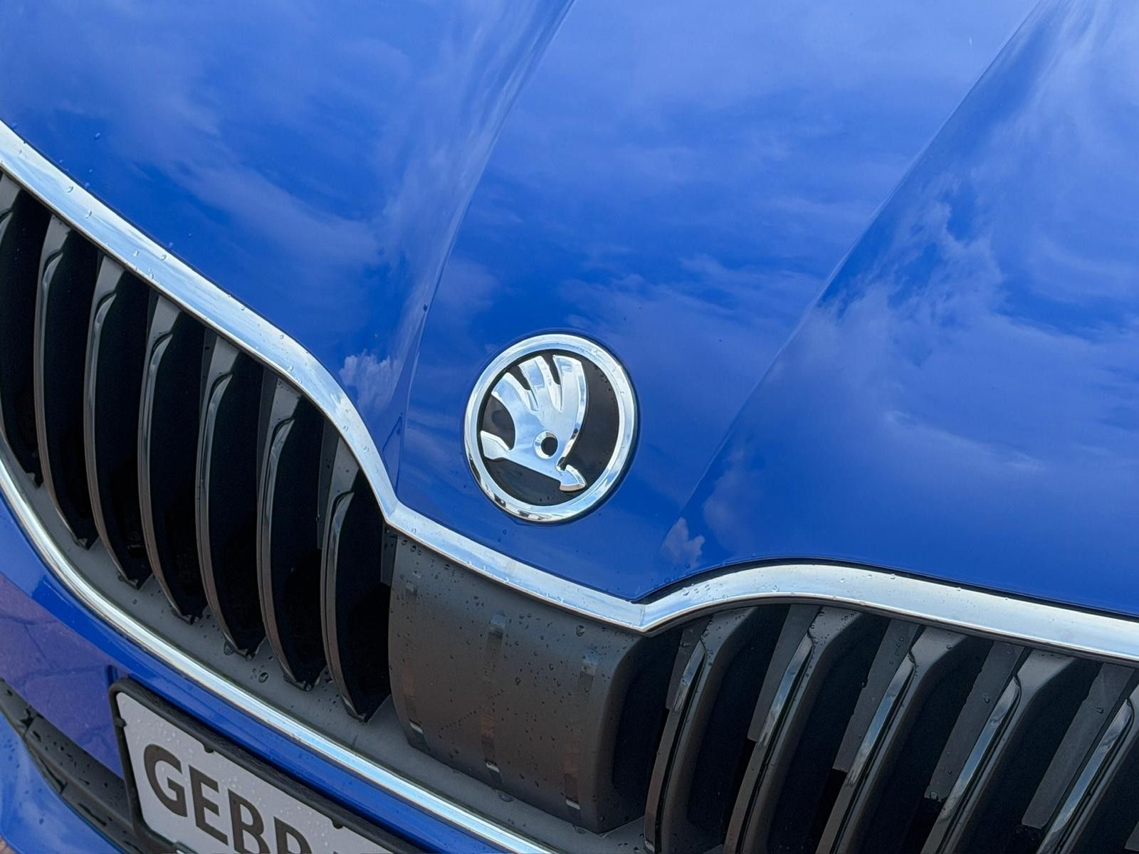 Fahrzeugabbildung SKODA Octavia Lim.*STNDHZNG*SZHZNG*TEMPOMAT*CARPLAY*