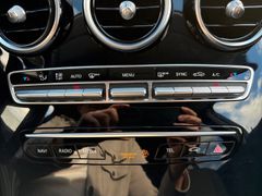 Fahrzeugabbildung Mercedes-Benz C 180 T CGI Navi Sitzh Alu LED el.Klappe 2.Hand