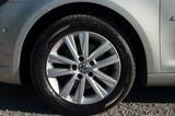 Volkswagen Touran 1.6 TDI DSG Style - silver leaf metallic - mit Diesel-Antrieb: Silber, Metallic