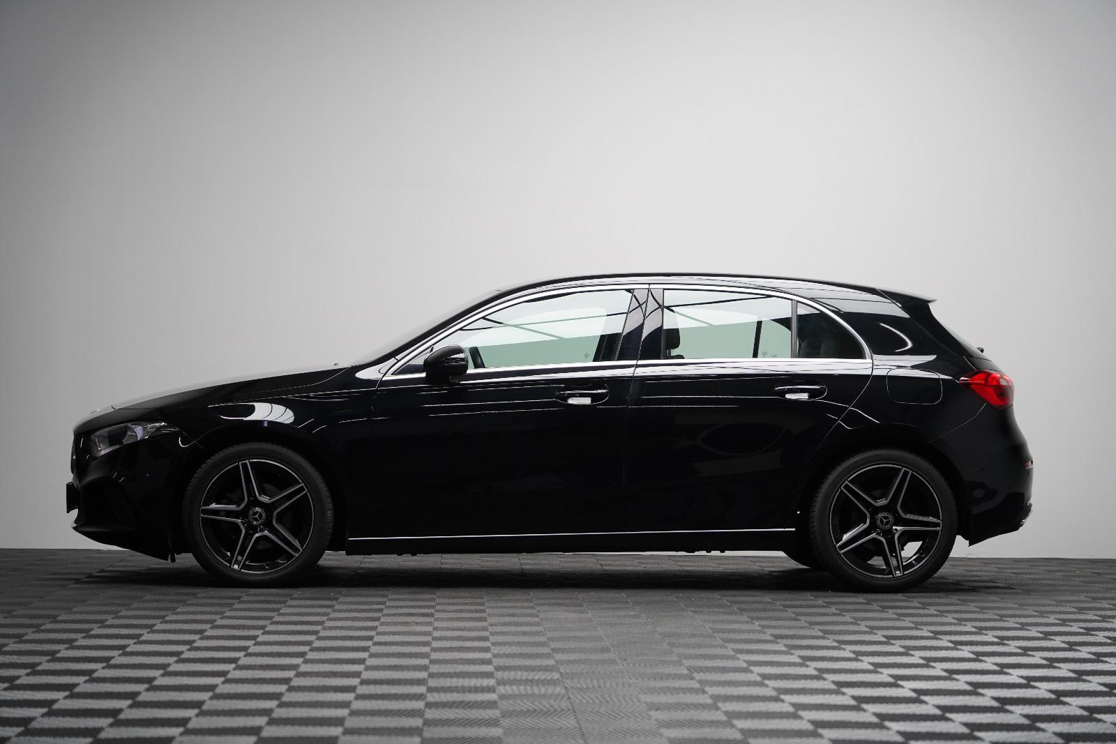 Mercedes-Benz A-Class Progressive Widescreen Kamera MBUX DAB, миниатюра 6