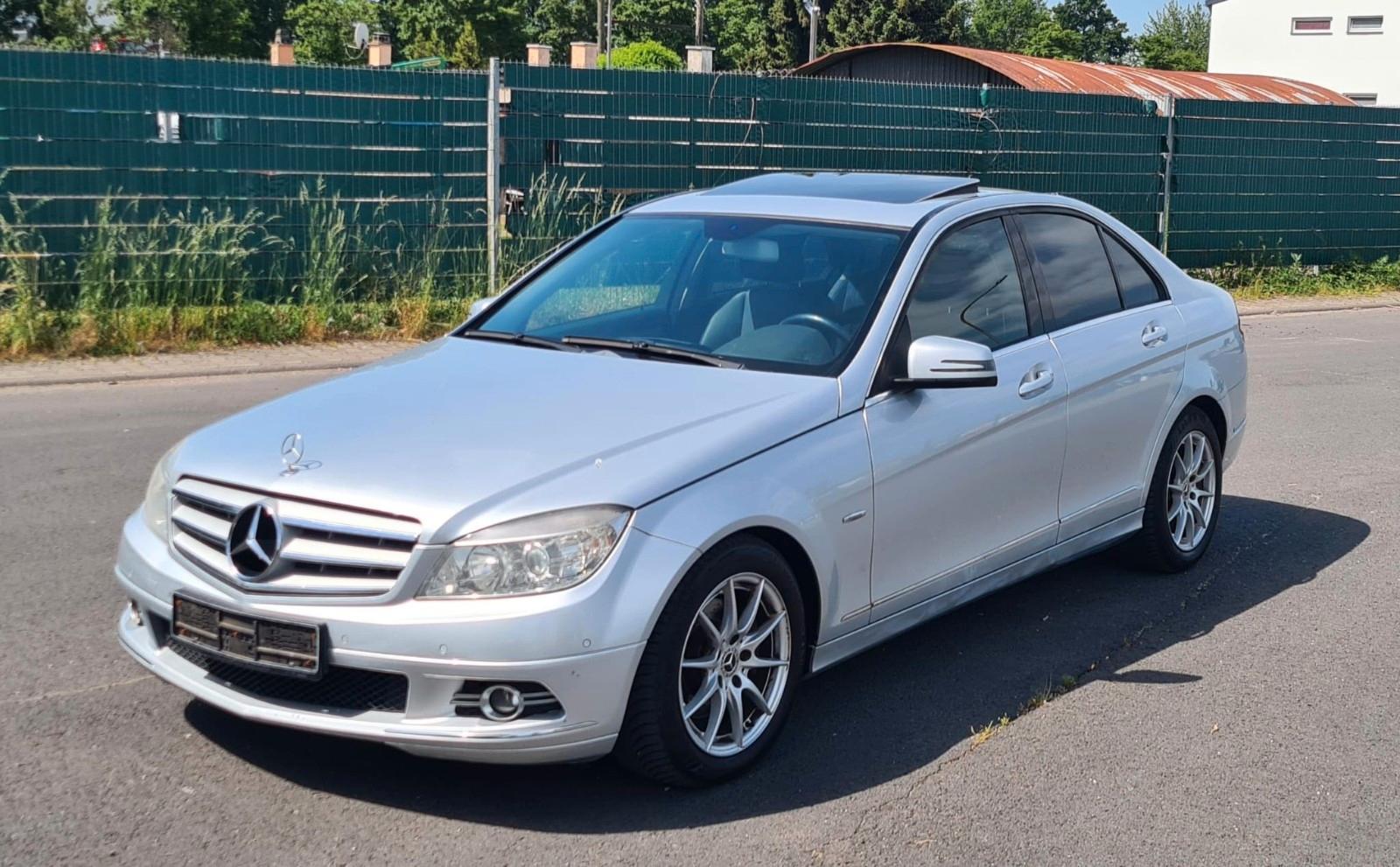 Mercedes-Benz C 200 Kompressor/Automatik/Schiebedach/Navi