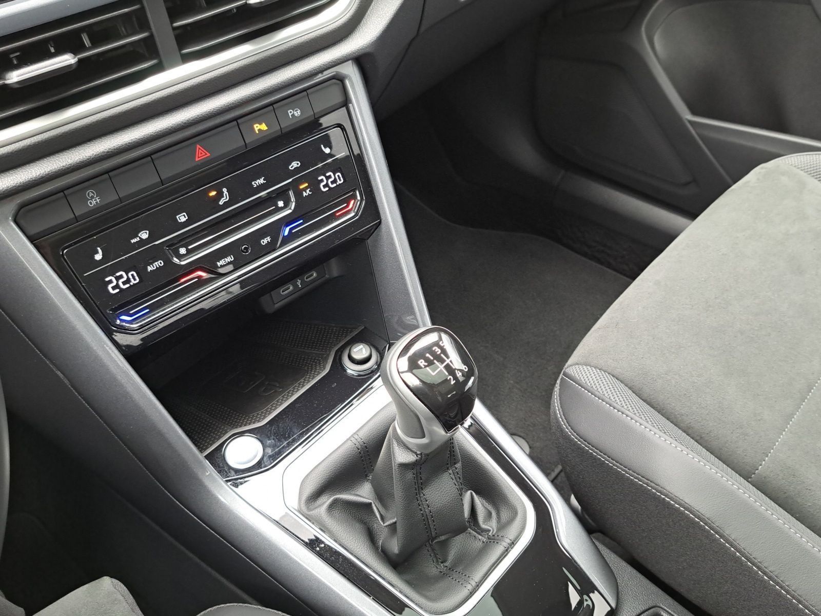 Volkswagen T-Roc - Bild 25
