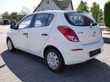 Hyundai i20 Classic Klima BT Tagfahrlicht ZV ABS - Hyundai i20 aus 2012