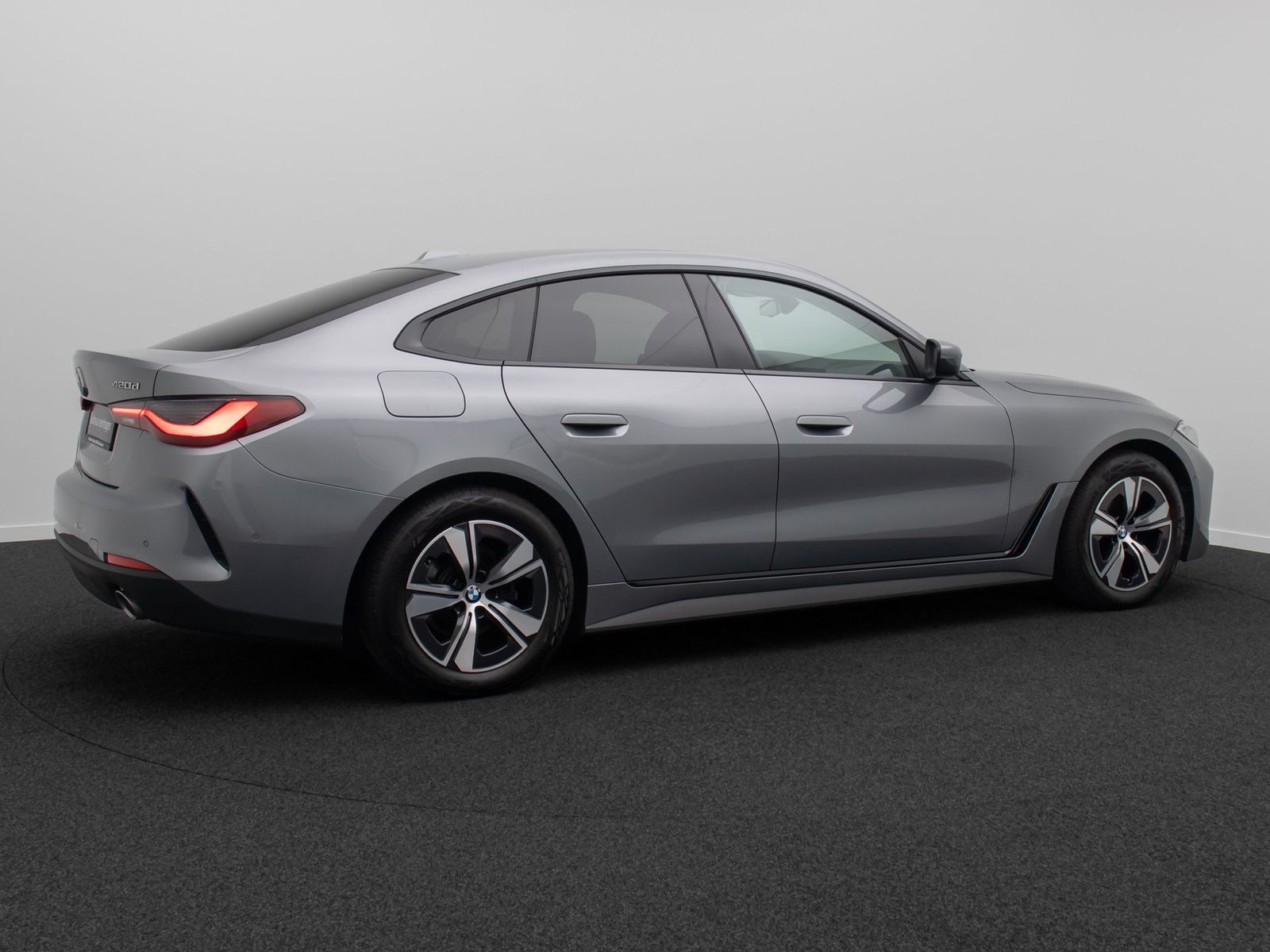 Fahrzeugabbildung BMW 420 Gran Coup&eacute; Alarm DAB Kamera Glasdach Sport