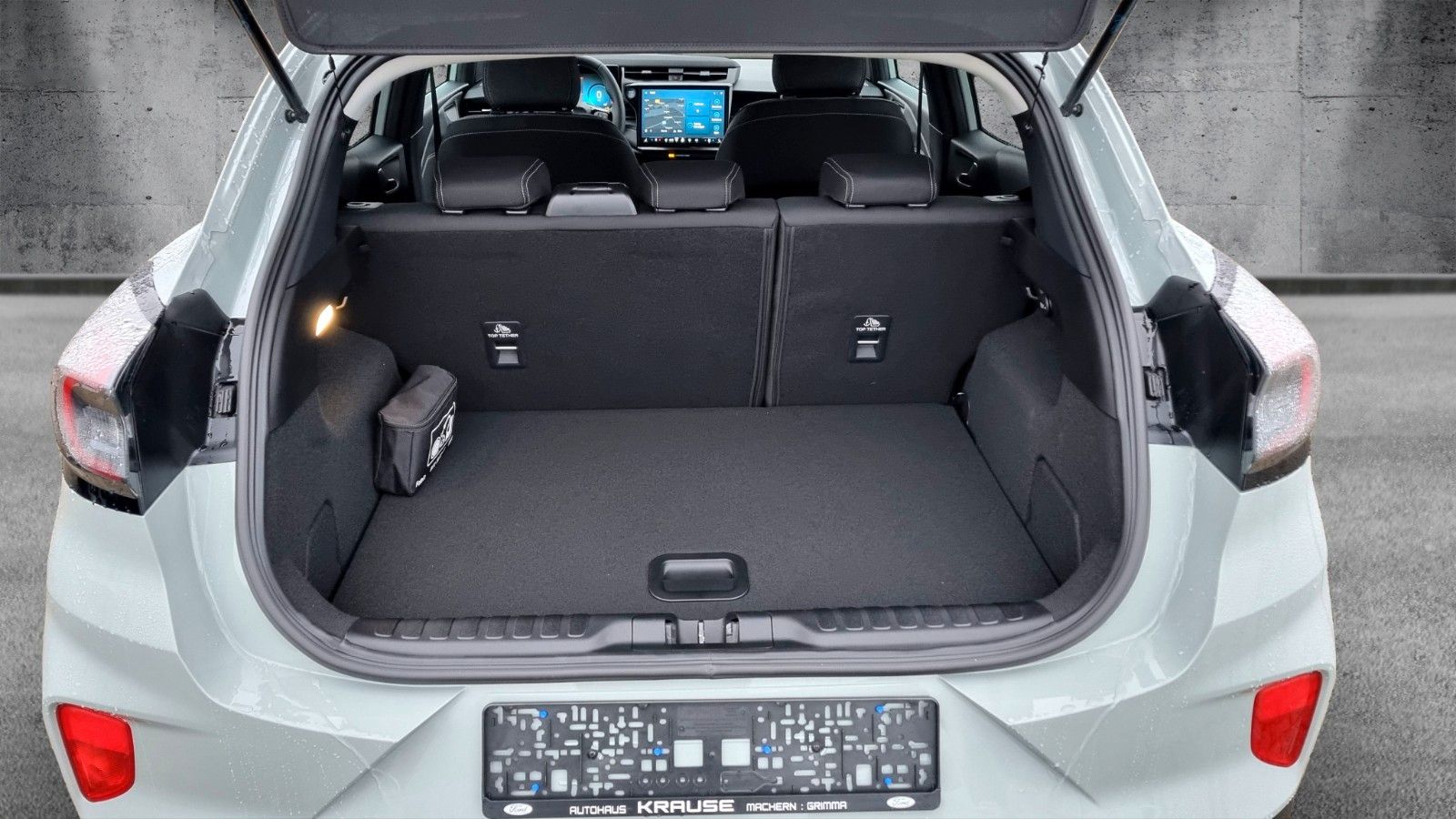 Fahrzeugabbildung Ford Puma Titanium