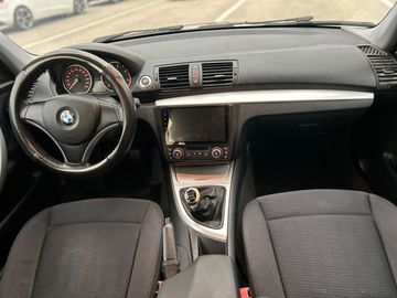 BMW 118 - 7