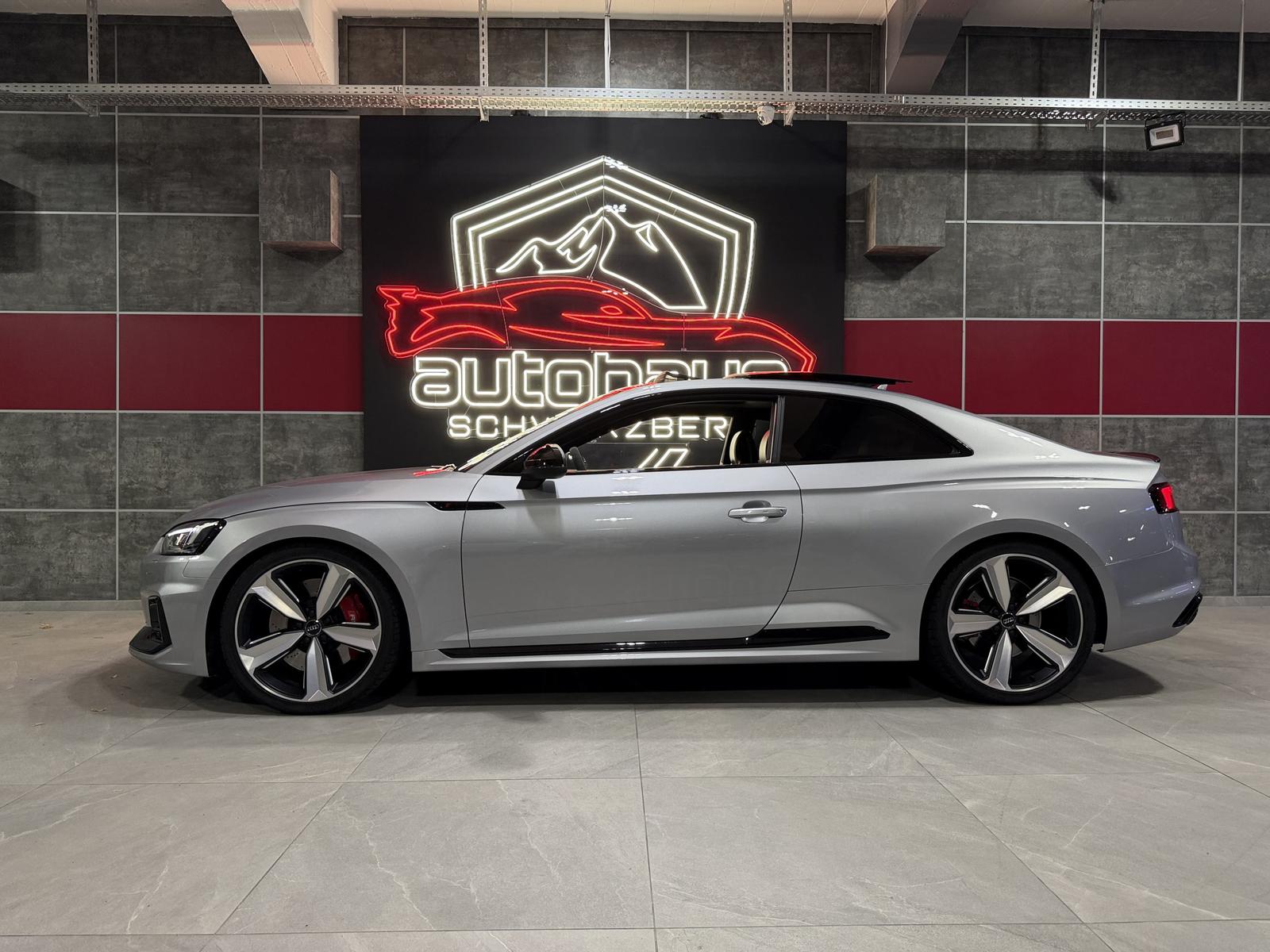 Audi RS5 2.9 TFSI quattro *PANO*SCHALE*MATRIX*H-UP