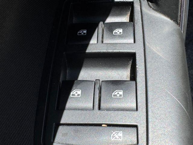 Opel Insignia 2012 — photo 18