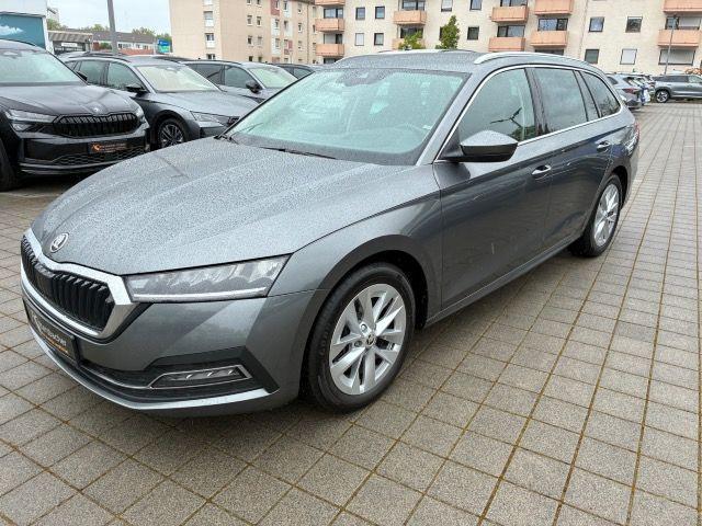Skoda Octavia Combi 2.0 TDI DSG Style AHK STHZ SmartLi