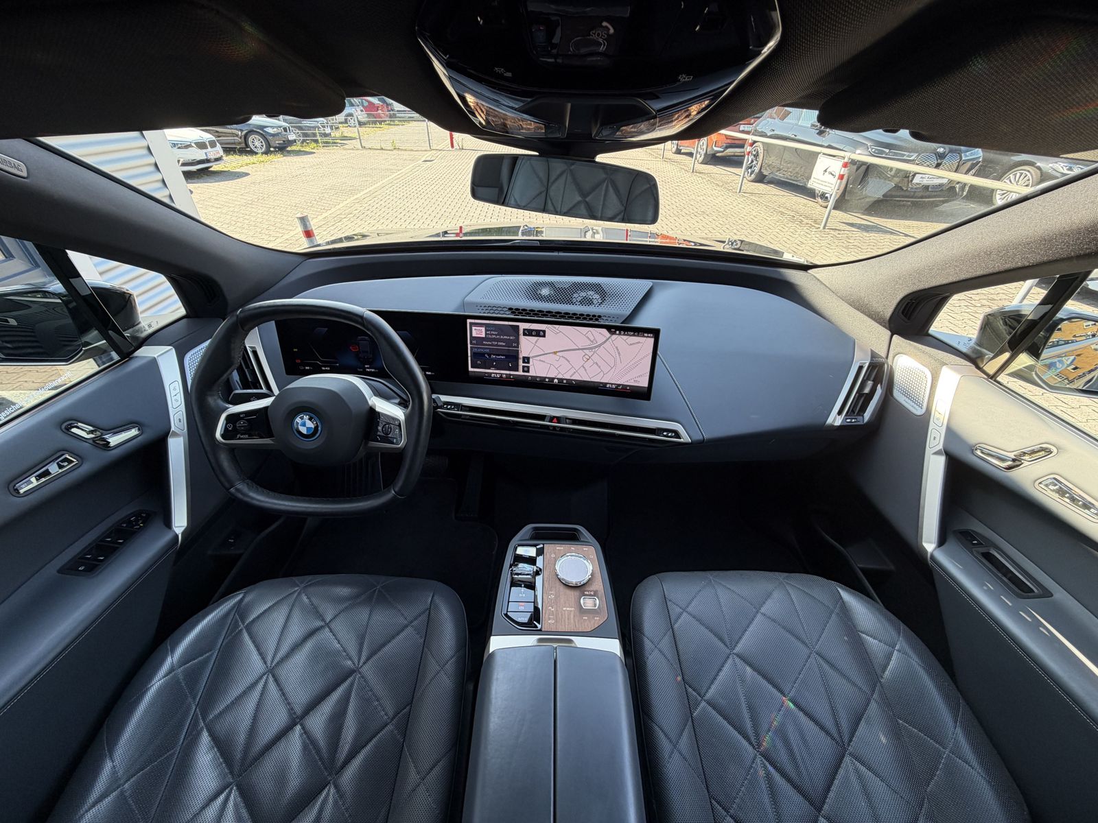 BMW iX M60 AHK Bow&Wilk SkyLounge Laser DriAsProf Pa foto 8