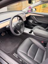 Tesla Model 3 Hinterradantrieb RWD - Tesla Gebrauchtwagen in Berlin