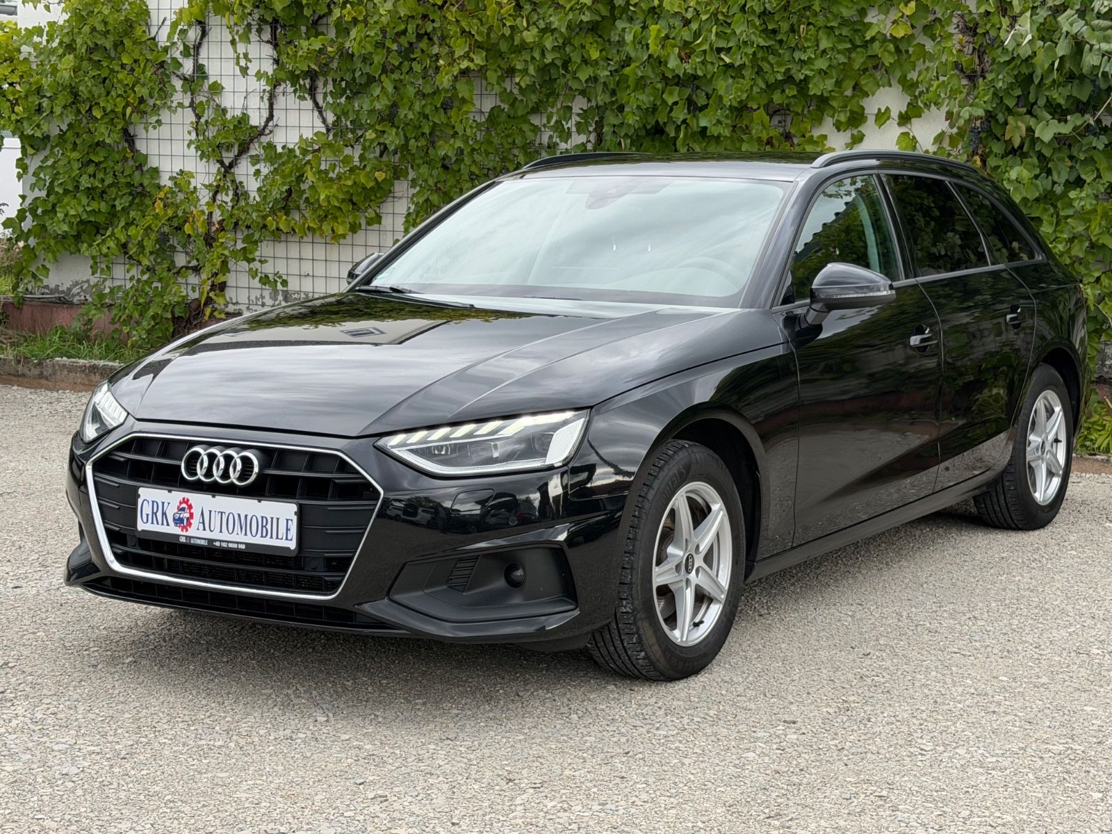 Audi A4 2.0TDI 136PS Automatik LED-Matrix ACC F1-Scha