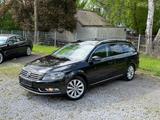 Volkswagen Passat Variant Highline*NAVI*LEDER*KAMERA*8XALU* - Volkswagen Passat: 8