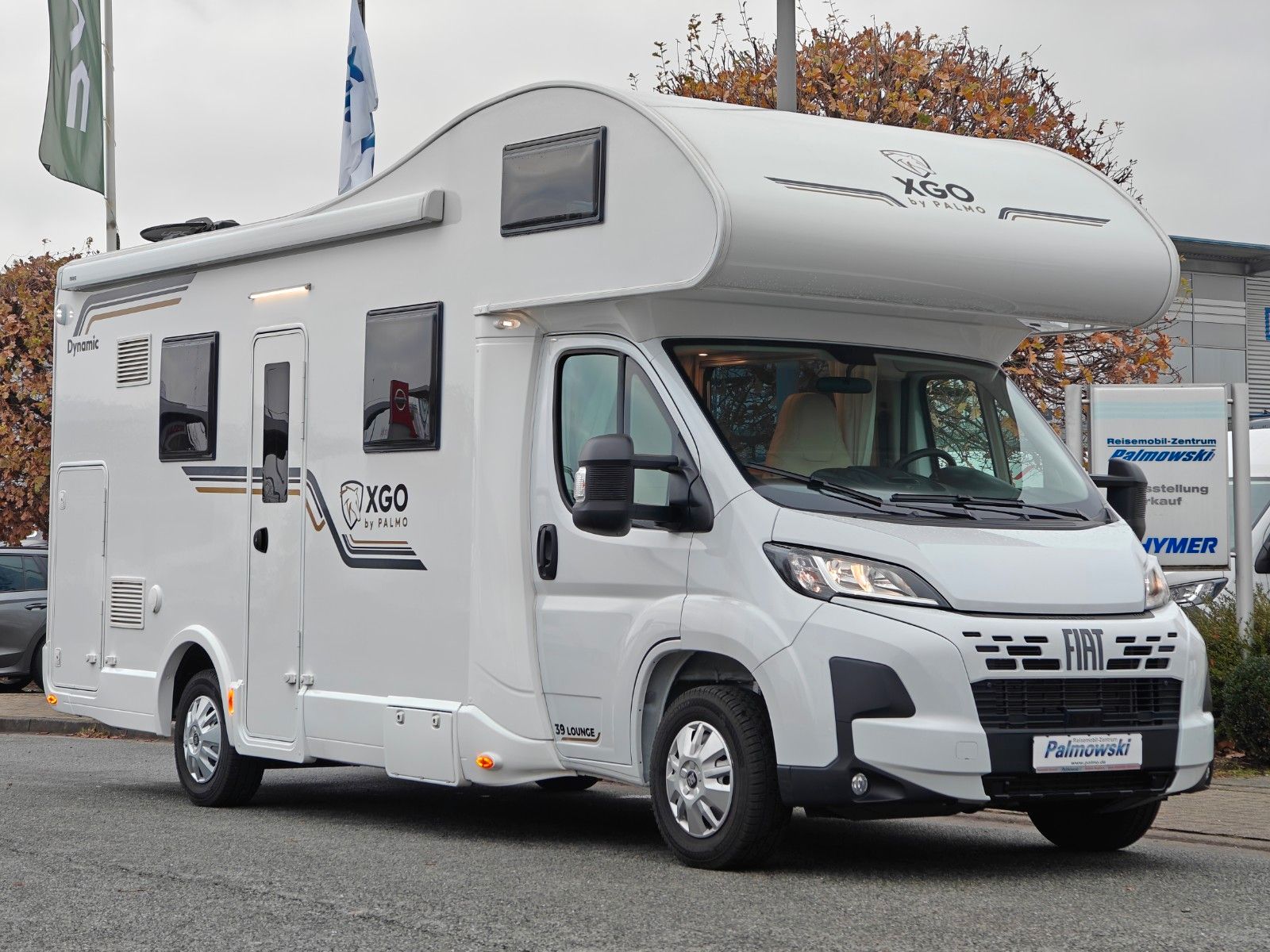 Fahrzeugabbildung XGO Dynamic 39 Lounge - SAT, TV, Markise 4m, Kamera