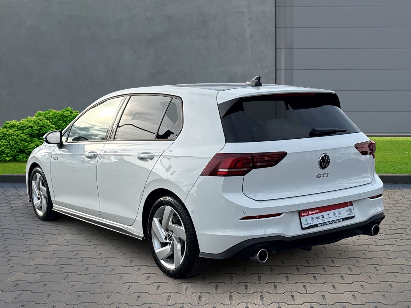 Volkswagen Golf VIII 2.0 TSI GTI Rückfahrkamera Sitzhzg Spo foto 2