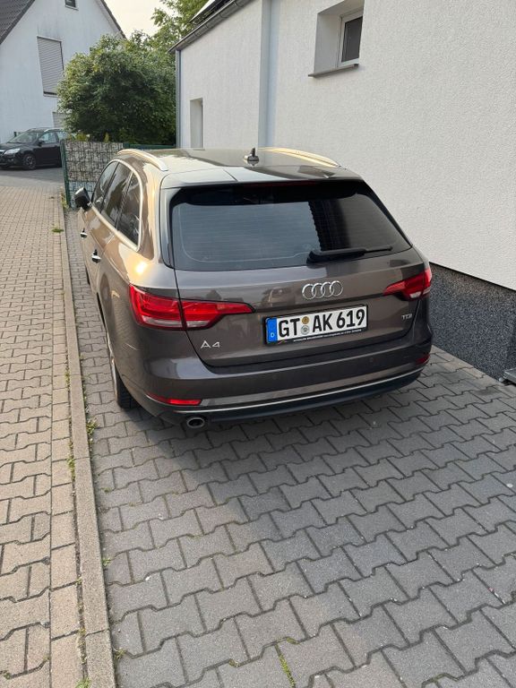 Image of Audi A4