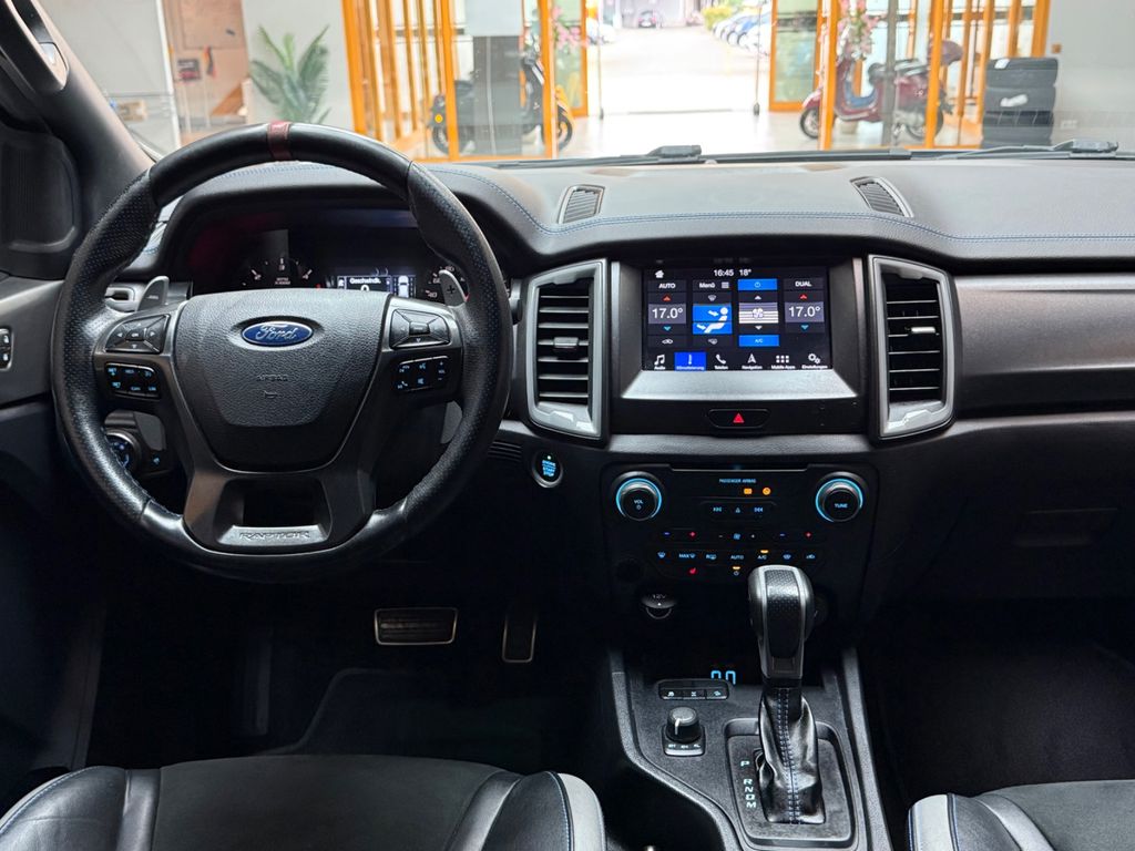 FORD Raptor Doppelkabine 4x4|Xenon|CarPlay|AHK FORD Raptor Doppelkabine 4x4|Xenon|CarPlay|AHK