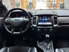 FORD Raptor Doppelkabine 4x4|Xenon|CarPlay|AHK FORD Raptor Doppelkabine 4x4|Xenon|CarPlay|AHK