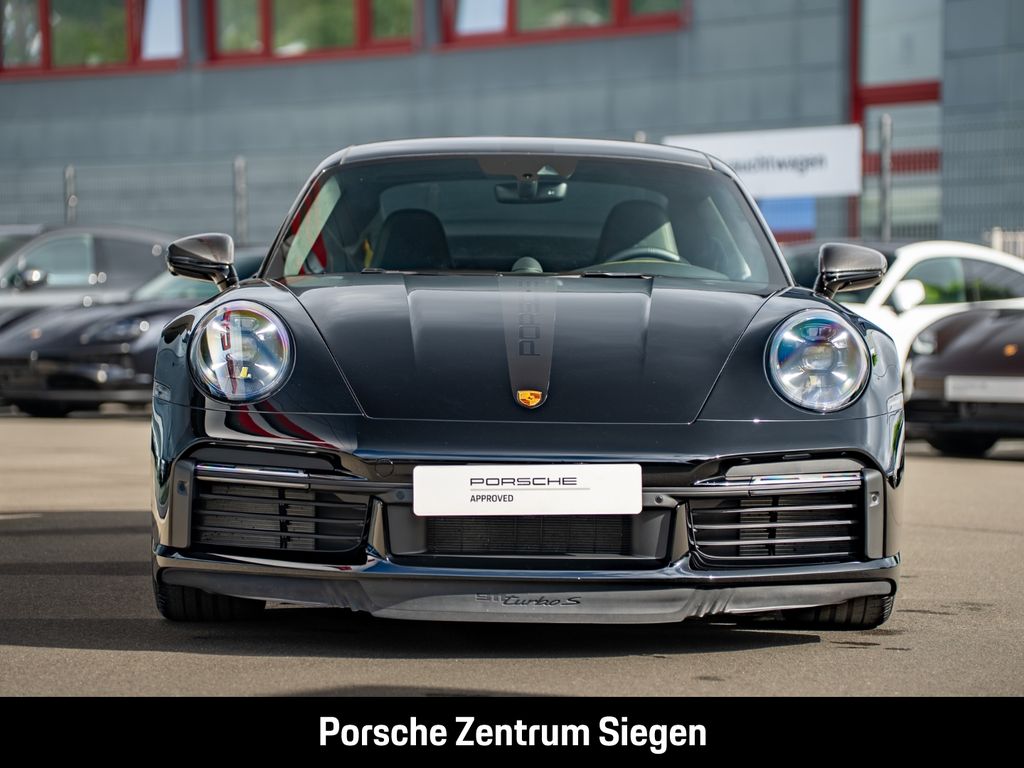 Porsche 992 (911) Turbo S
