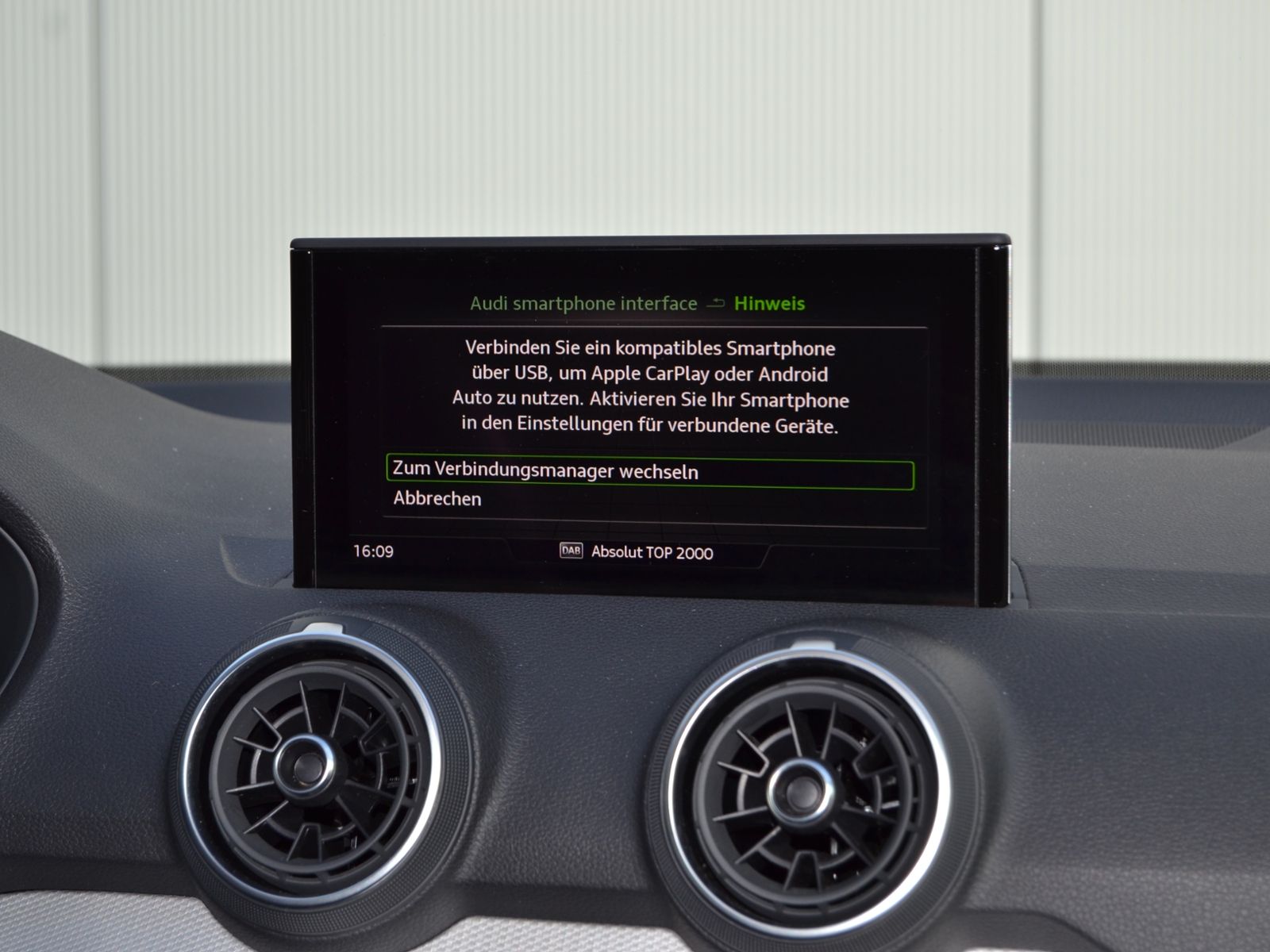 Q2 35 TFSI S-tronic Advanced AHK/MATRIX-LED/RFK/