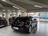 Opel Astra J GTC AUT./NAVI/PDC/LENKRADHE./PANO. - Opel Astra mit Diesel-Antrieb: Kleinwagen