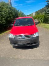 Volkswagen VOLKSWAGEN FOX - Volkswagen Fox mit Diesel-Antrieb: Limousine