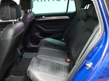 Volkswagen Passat Variant Elegance 4M R-Line AHK StHz