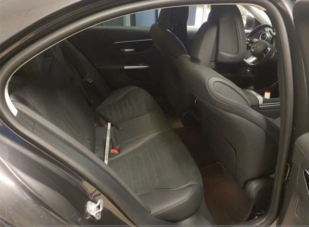 Fahrzeugabbildung Mercedes-Benz C 220d AT9 AMG Line LED/NAVI/VIRTU/HIFI/SHZ/AHK
