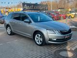 Skoda Octavia 1.6 Combi Style*Aut*Ambiente*Nav*LED*ACC - Skoda Octavia: Combi Ambiente