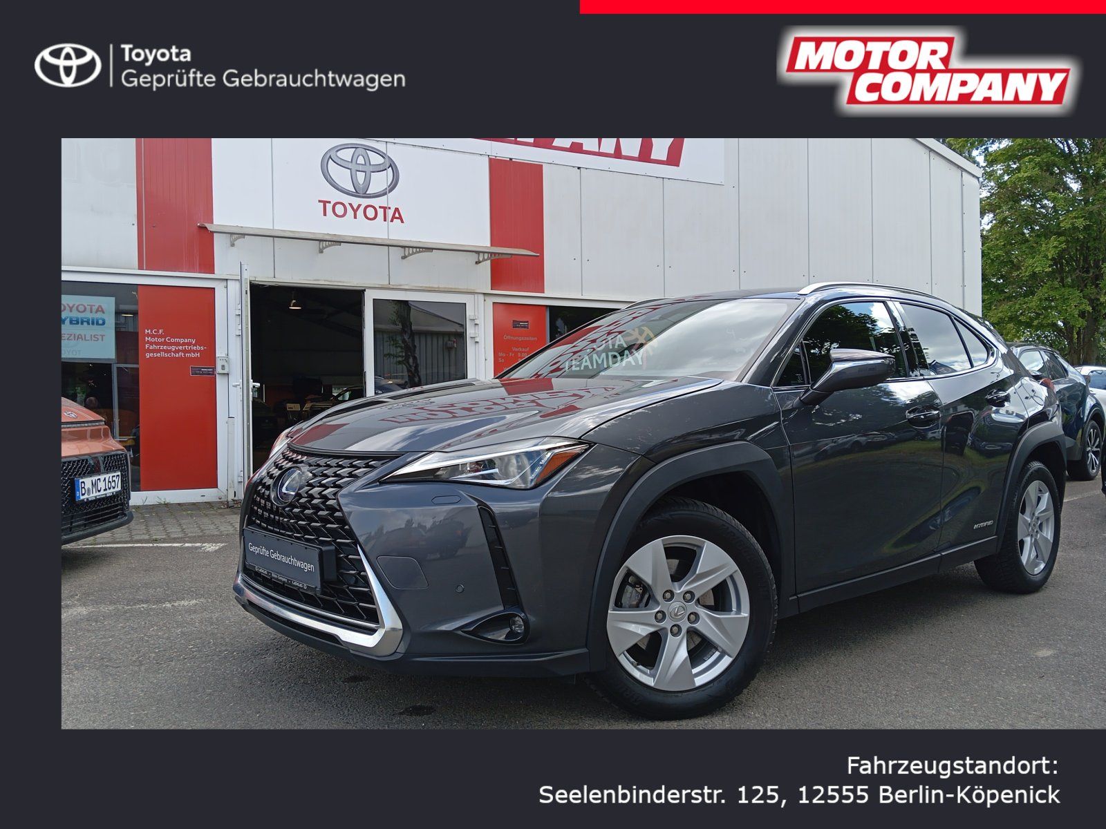 LEXUS UX