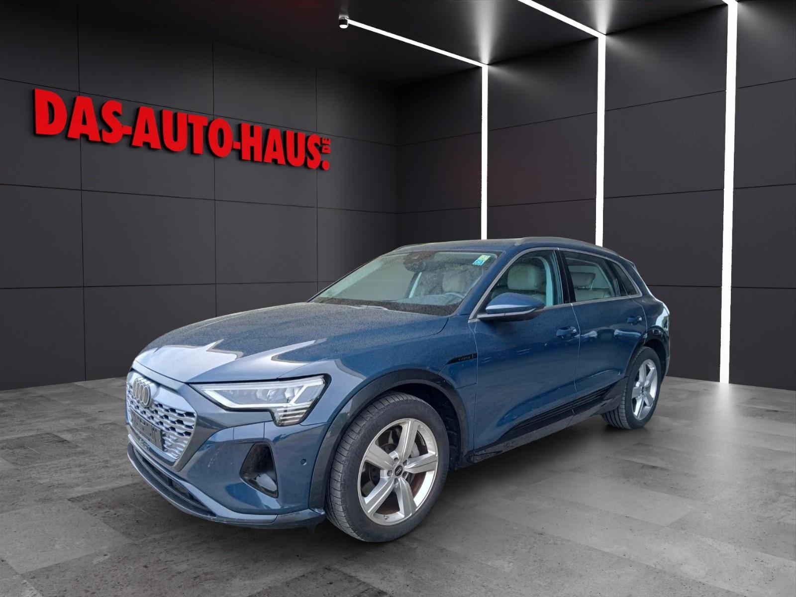 Audi Q8 e-tron 55 quattro advanced AHK UPE 106.182