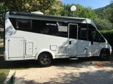 Etrusco T 6900 DB - Sonderfolierung - mit Hubbett - Wohnmobil oder -wagen mit Hubbett