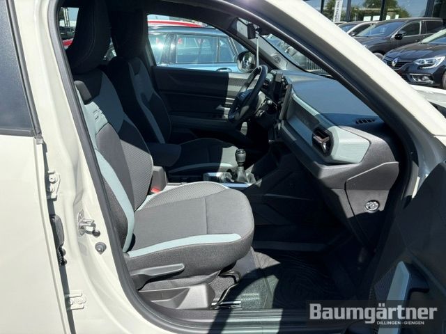 Fahrzeugabbildung Dacia Duster Extreme TCe 130 City-P./Sitzh/Deutsch - mit KI generiert/bearbeitet