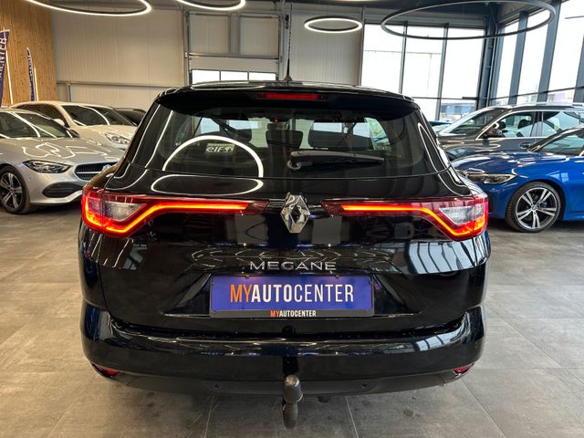 Renault Megane IV Grandtour Play *Navi*AHK*Sitzheiz.*