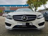 Mercedes-Benz E 400 3.5l AMG Line RFK, 8Fach bereift, Checkhef - gebrauchte Mercedes-Benz E 400 aus dem Jahr 2015
