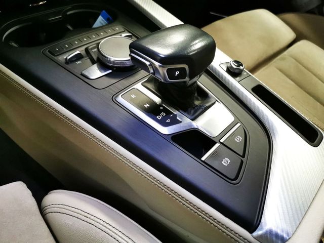 Audi A4 Navi PDC SHZ ACC !Motorschaden!
