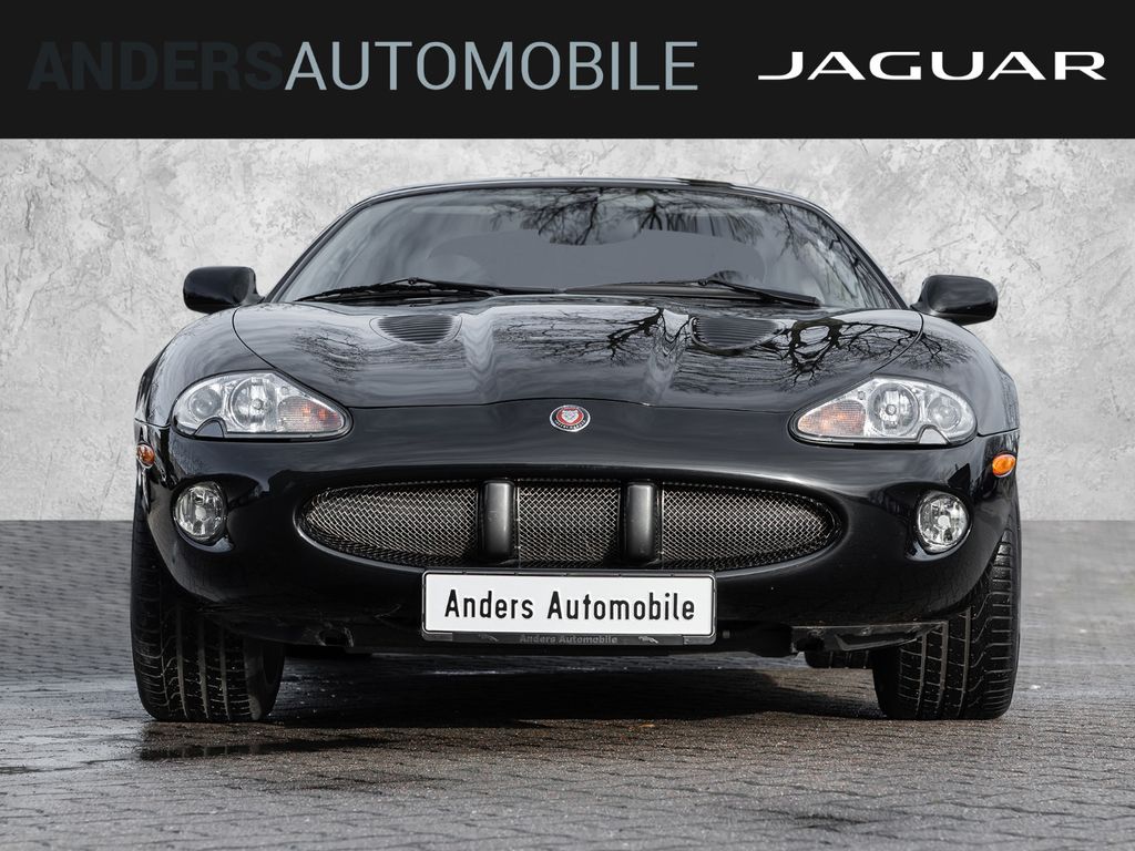 Jaguar XKR