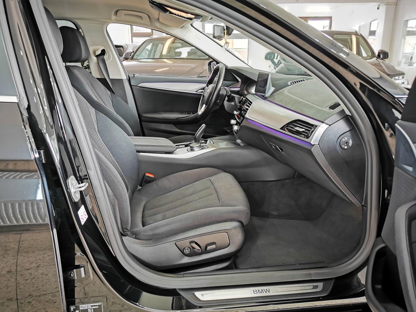 BMW 530i | LED | ACC | KAM [12M. GARANTIE]