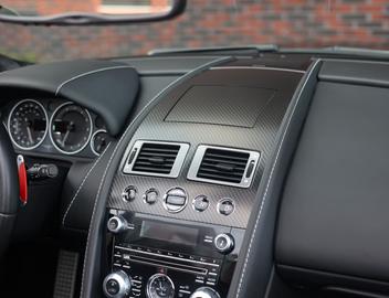 2012 Aston Martin DBS — миниатюра 41