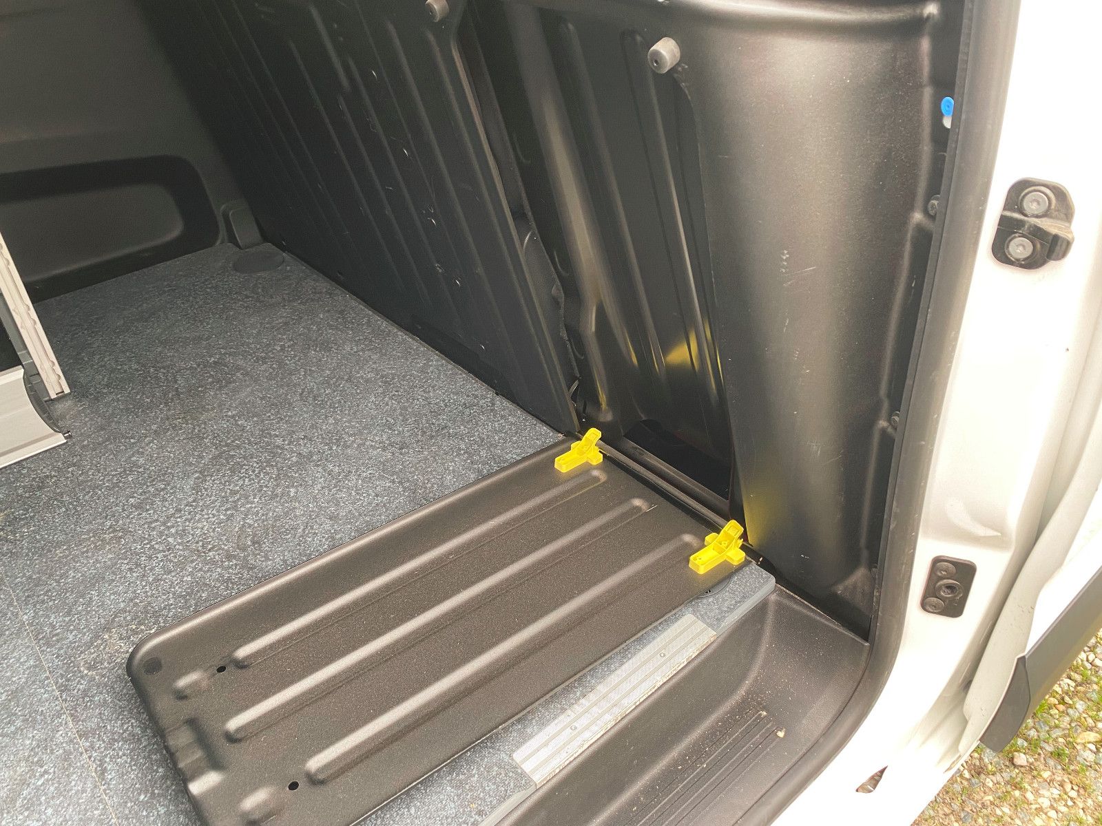 Fahrzeugabbildung Peugeot PEUGEOT Partner1.6BlueHDi ServiceEdition,Kasten